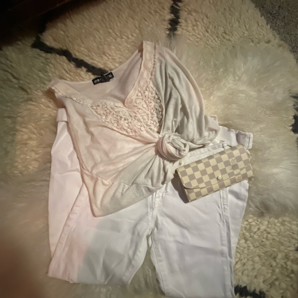 H & M  Jeans off white, sz 28